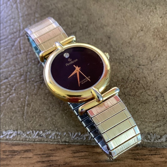🍁🍂Vintage Armitron Diamond Quartz Gold Men’s Watch - Picture 1 of 8